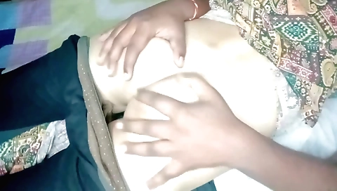 Indian hottie with a nice ass and big boobs in fetish video