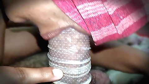 Indian brunette sucking a dick in homemade pov vid