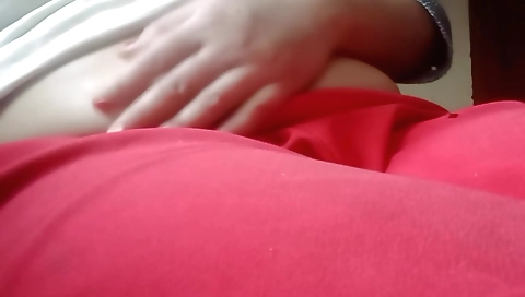 Solo video with a girl with a white dress and stockings