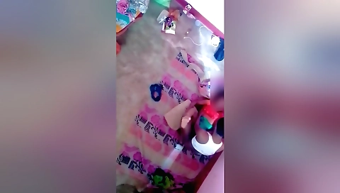 Indian girl is horny and gets fucked in a very hot scene