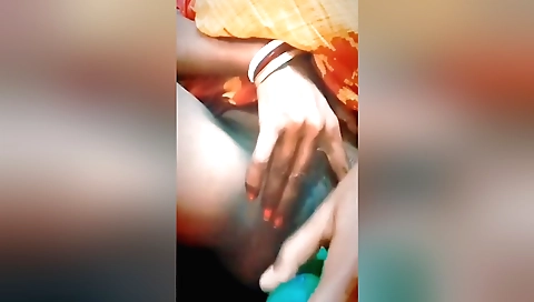 Sexy and hairy solo masturbation vid with hot female