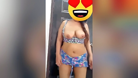 Hot brunette gets her pussy rubbed and masturbated by her stepsister