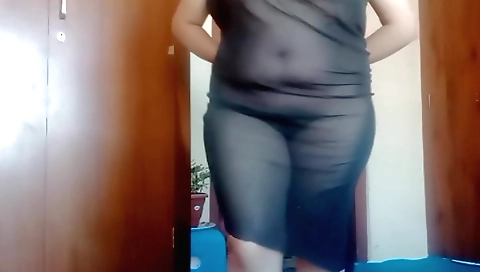 Indian big ass teen masturbating in homemade video