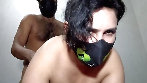 Chubby indian woman gets fucked in her tight pussy