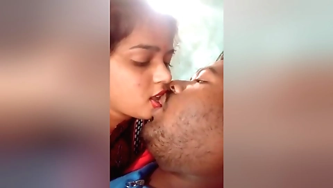 Amateur brunette indian couple in webcam sex video