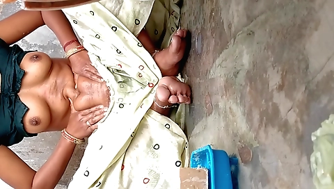 Indian girl with a beautiful face caught by the guy