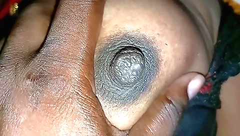 Indian girlfriend gets banged hot in hot hardcore sex