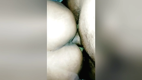 Indian bhabhi raxhabandhan fucking in the webcam sex show
