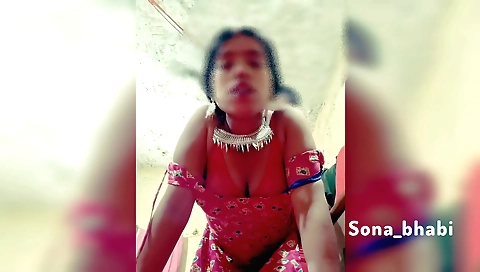 Indian milf gets her big juicy ass fucked in hd porn