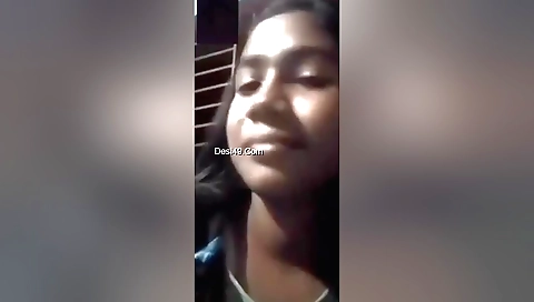 Solo video showing a sexy brunette with a small tits