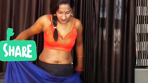 Indian girl is a sexy and sexy brunette amateur porn video