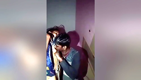 Indian sex tape of a gorgeous babe with a nice body