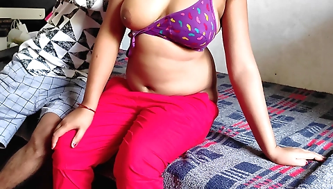 Indian teen with big tits seduces her lover with hands