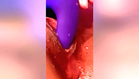 Indian amateur masturbates with a small toying toy