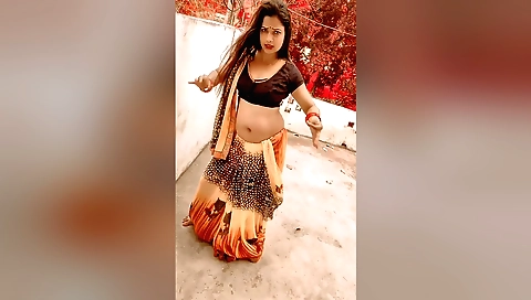 Indian amateur girl with big ass and tits enjoys a fuck