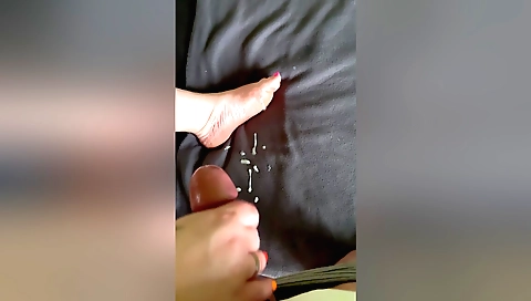 Real amateur handjob on her tits and cum on her feet