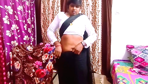 Indian housewife in big ass is having an intimate pov sex