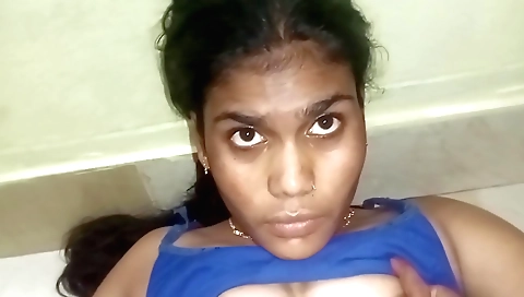Indian brunette gets a creampie while getting fucked