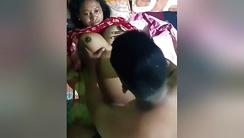 Indian teen fucked her boyfriend's stepsister at home