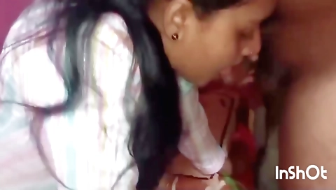 Big-breasted black chick with black hair in amateur movie