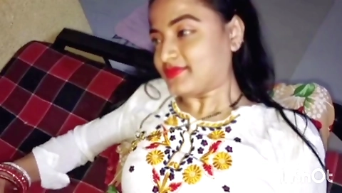 Indian girl getting her pussy wet and getting penetrated