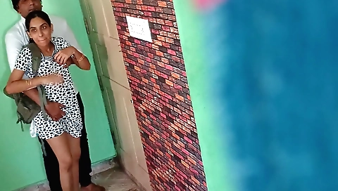 Indian teen 18+ with hair takes a nice sex in her bed