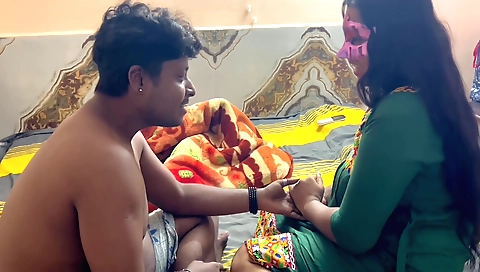 Indian hot stepsister with a hot body fucks her stepsister