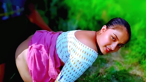 Cute maid fucked by her boss in outdoor indian video