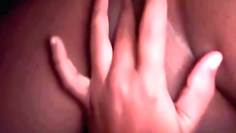 Indian girl masturbates and takes a good blow-job on her pussy
