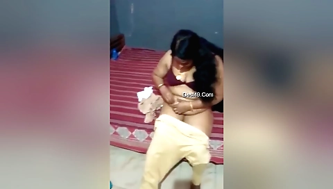 Crazy hardcore blowjob in a sexy brunette in a cam video