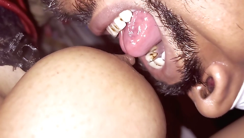 Indian girl with tight tits sucks off on headphones