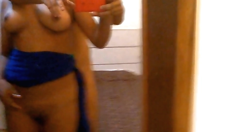 Amateur wife is making him cum while she is getting his penis in her