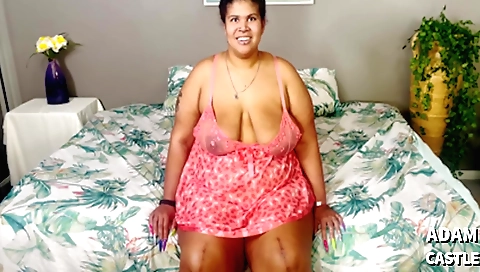 Indian teen with tattoos gets her tits fucked in a deepthroat