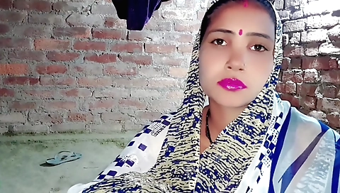 Indian girl gets fucked by her husband in a kinky amateur scene