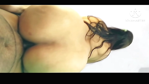 Indian brunette babe gives a nice handjob to her boyfriend