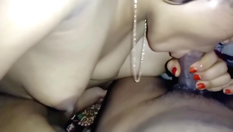 Amateur indian couple having a handsjob in hd video