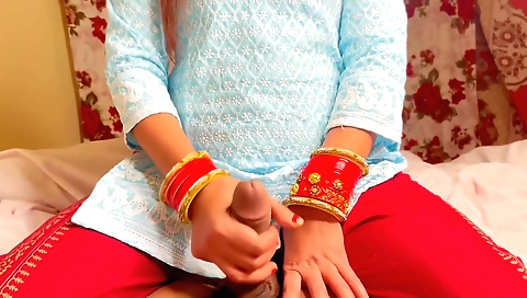 Indian step-sisters sucking each other's cunnies in POV