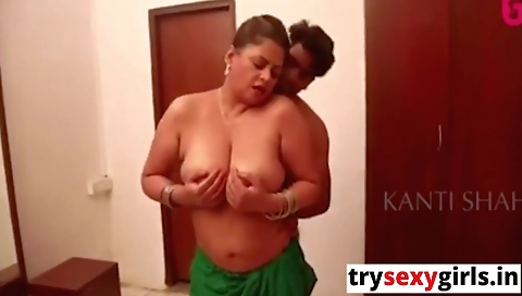 Hindu milf and her boyfriend make this big-titted hot
