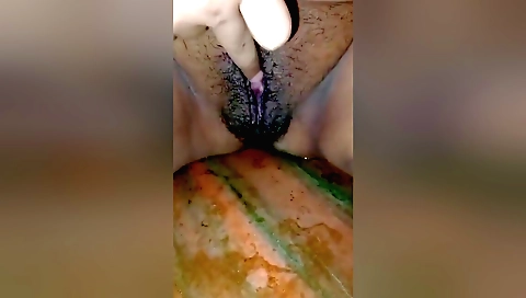 Indian girl gets her cunt fucked in homemade video