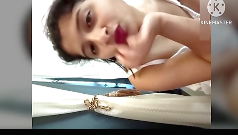 Indian beauty masturbating with the help of a vibrator