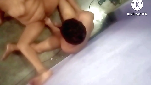 Indian chick gets pounded really hard in homemade sex