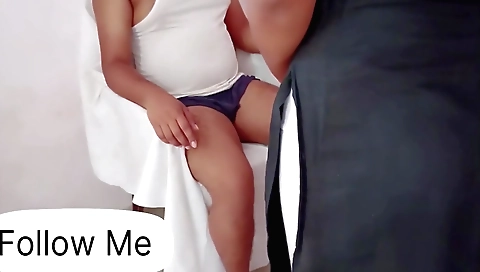 Amateur hindi movie shows a sexy brunette woman and her lover