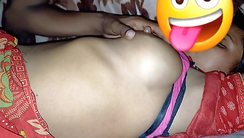 Amateur Hindi teen video with a guy in the college dorm room